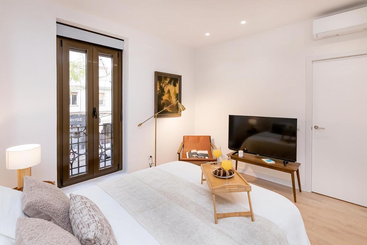 Appartamento Bhost - Ferraz 74 Madrid Esterno foto