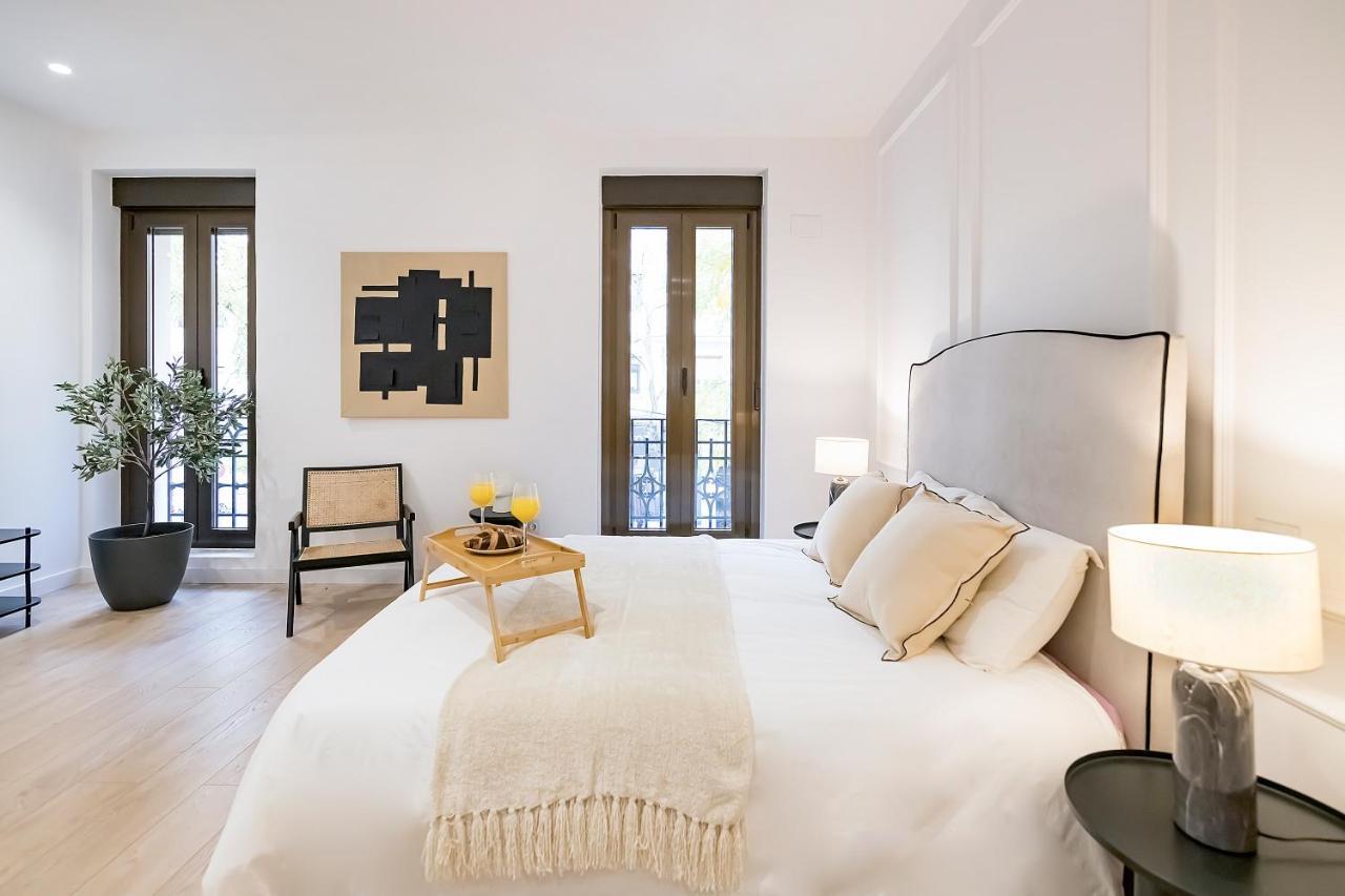 Appartamento Bhost - Ferraz 74 Madrid Esterno foto