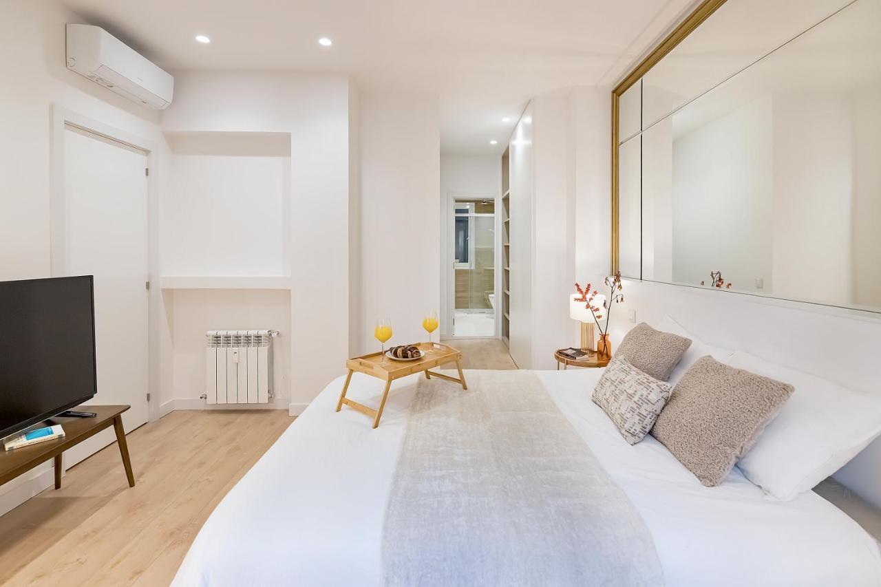 Appartamento Bhost - Ferraz 74 Madrid Esterno foto