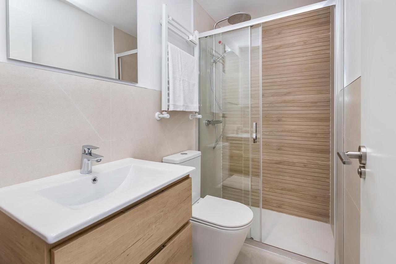 Appartamento Bhost - Ferraz 74 Madrid Esterno foto