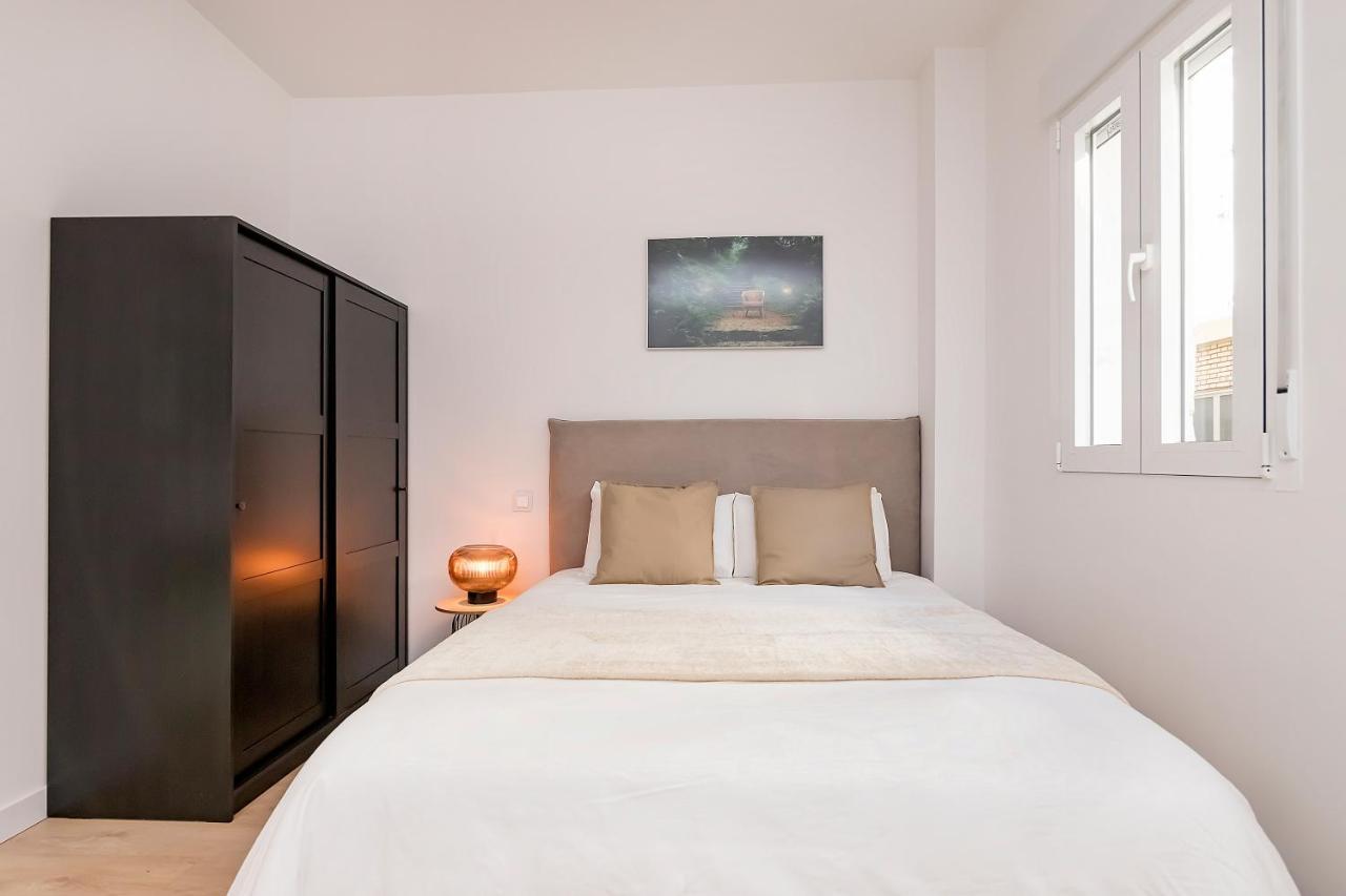 Appartamento Bhost - Ferraz 74 Madrid Esterno foto