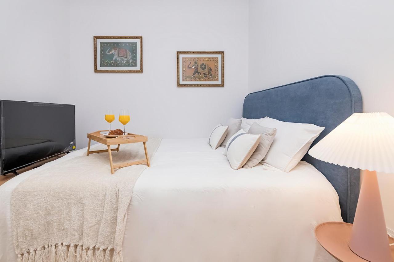 Appartamento Bhost - Ferraz 74 Madrid Esterno foto